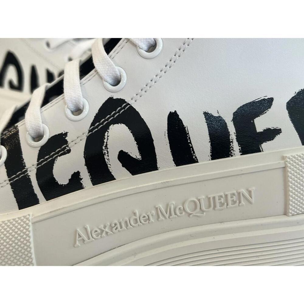 $790 Alexander McQueen ,Treadslick Nappa Joey High Top Sneakers White/Black 44 - Picture 4 of 12
